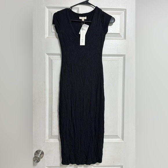 Dresses & Skirts - Type: Black dress Brand: See you Monday Size: S